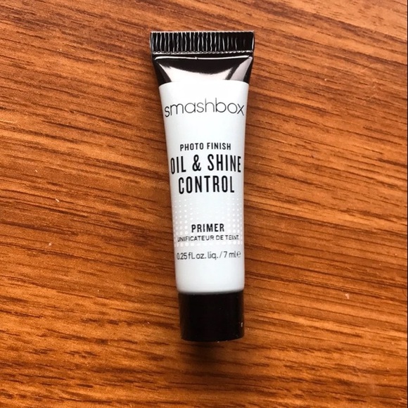 3/$15 Smashbox Oil & Shine Control Primer